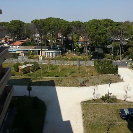 Nice Flat For 6 Guests In Bibione Pineda Daire
