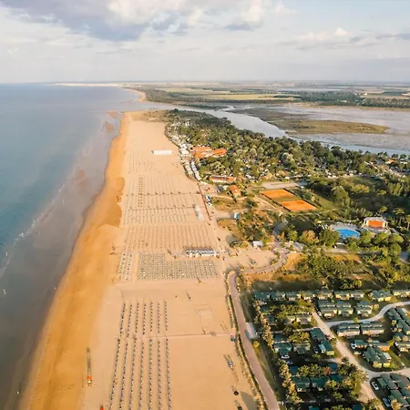 Apartamento Adorable Flat For 6 Guests Next To Pineda Bibione